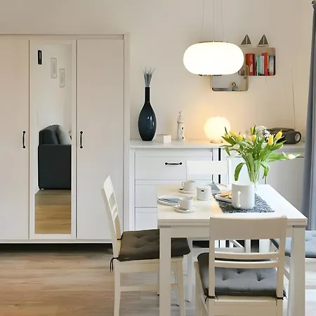 Residenz Am Rosengarten 1 Апартаменты Вангероге